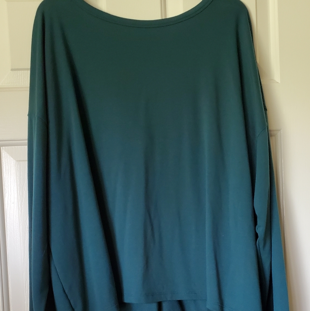LS active wear top